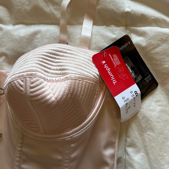 Triumph 38B 125th Anniversary Corset Bustier - Picture 4 of 5
